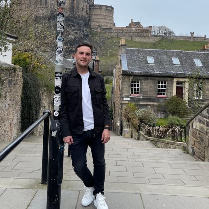 Looking for a girl to meet, Glasgow,  United Kingdom 