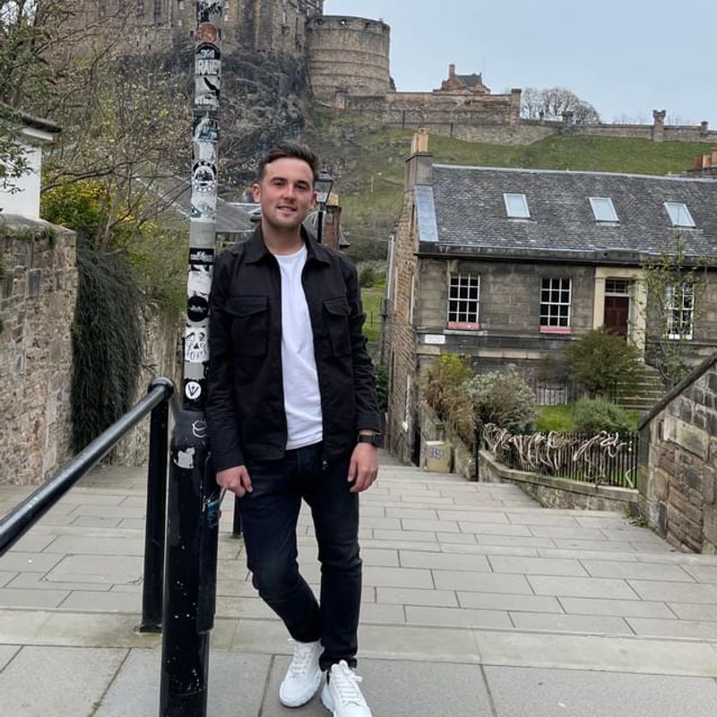 Looking for a girl to meet, Glasgow,  United Kingdom 