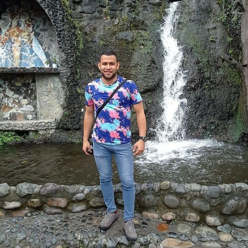 Looking for a girl to meet, Ambato,  Ecuador 