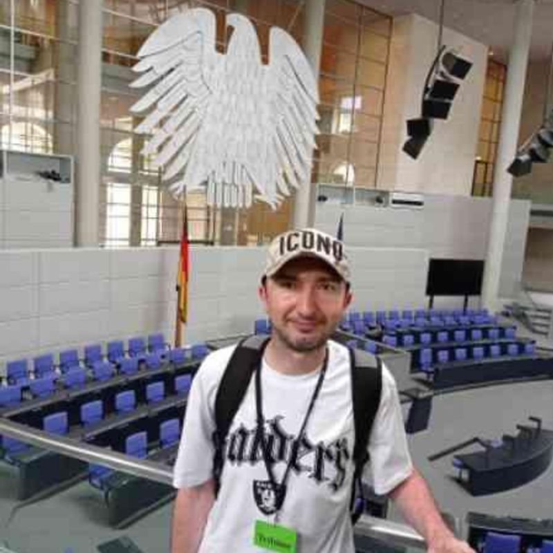 Ищу девушку для знакомства, Харьков, Харьковская область, Украина