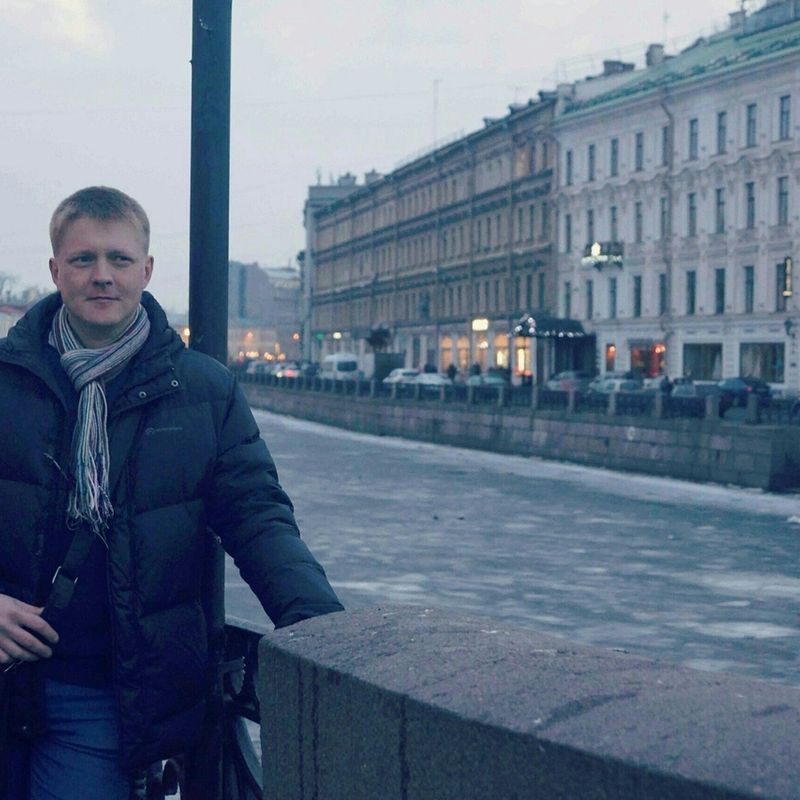 À la recherche d’une petite amie à rencontrer, Saint-Pétersbourg,  Russie