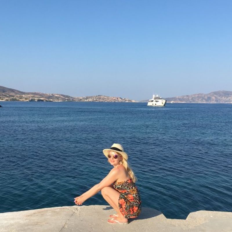 Ищу кого-нибудь для путешествия на море, Кипр на 10 дней.