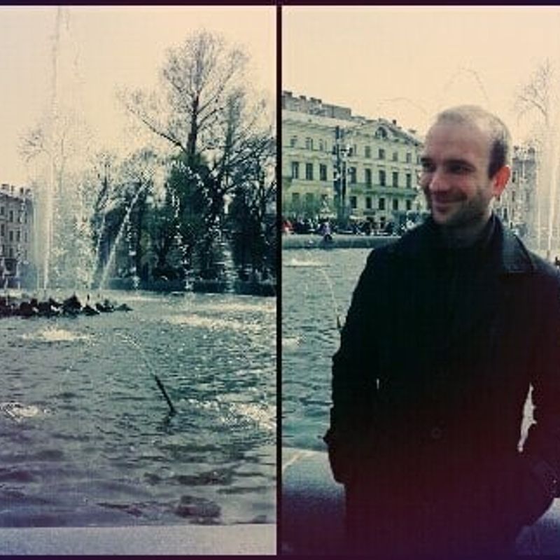 À la recherche d’une petite amie à rencontrer, Saint-Pétersbourg,  Russie
