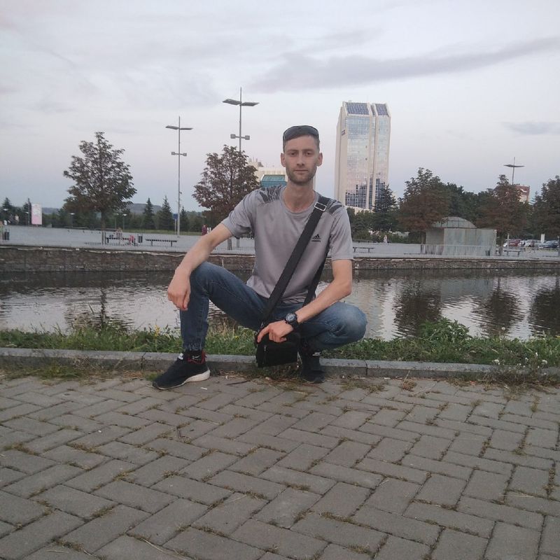 Buscando una novia para conocer, Donetsk,  Rusia 