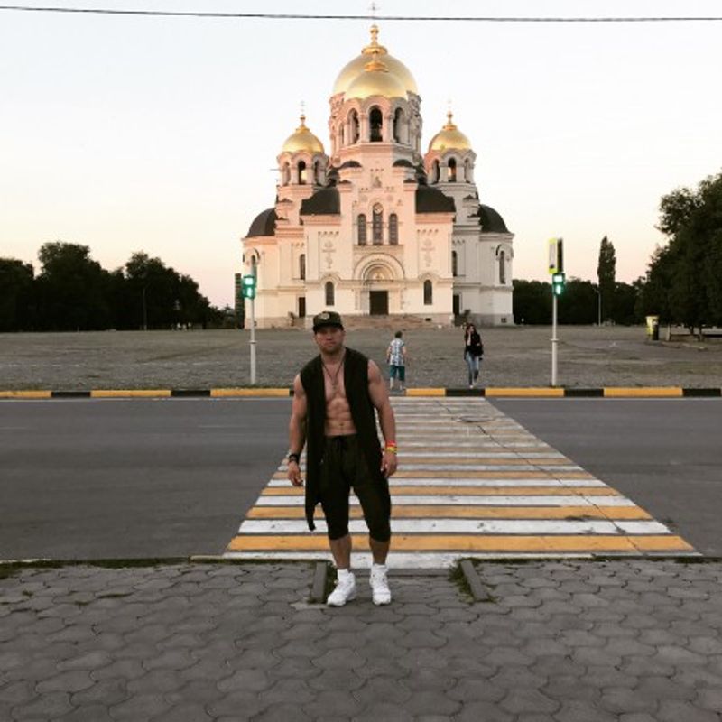 Ищу кого-нибудь в автопутешествие, Куда угодно на 9 дней.