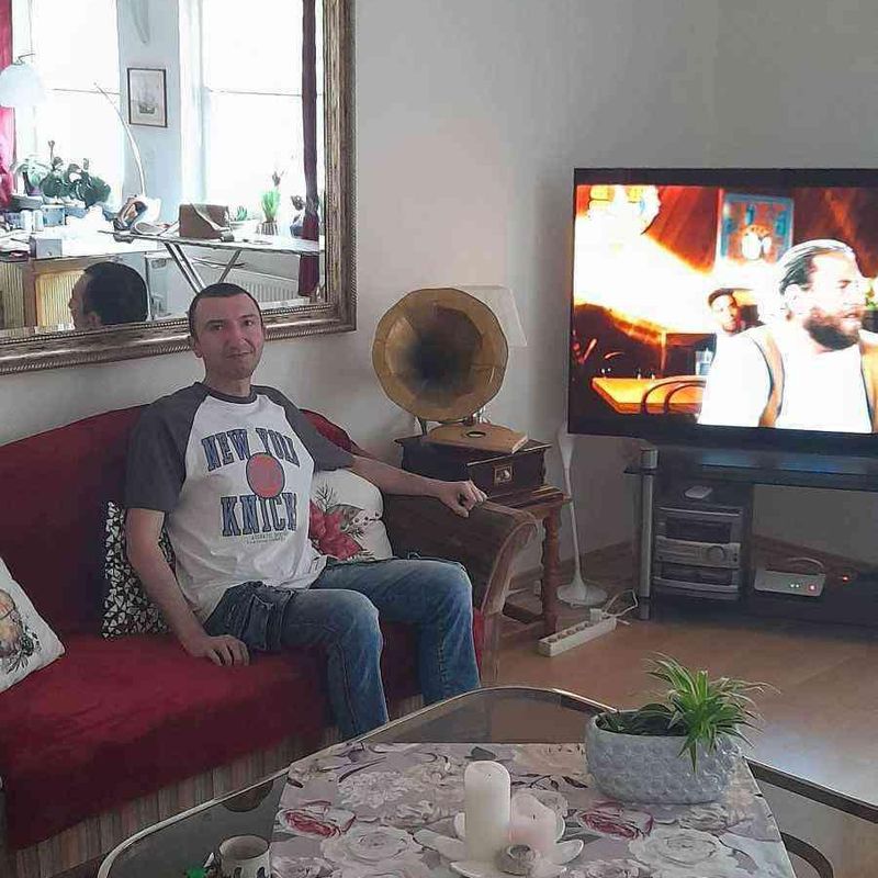 Ищу девушку для знакомства, Харьков, Харьковская область, Украина