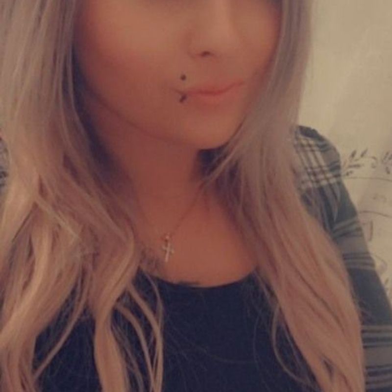Looking for a man to meet, Лонгёй, Квебек, Канада