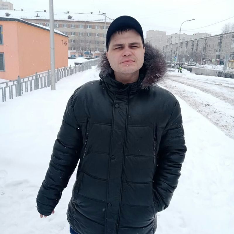 À la recherche d’une petite amie à rencontrer, Ekaterinbourg,  Russie