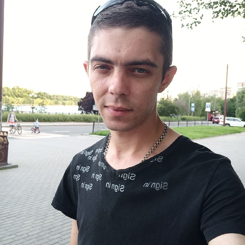 À la recherche d’une petite amie à rencontrer, Donetsk,  Russie