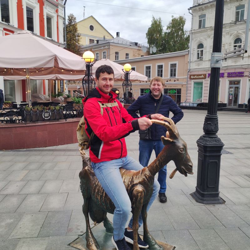 À la recherche d’une petite amie à rencontrer, Saint-Pétersbourg,  Russie